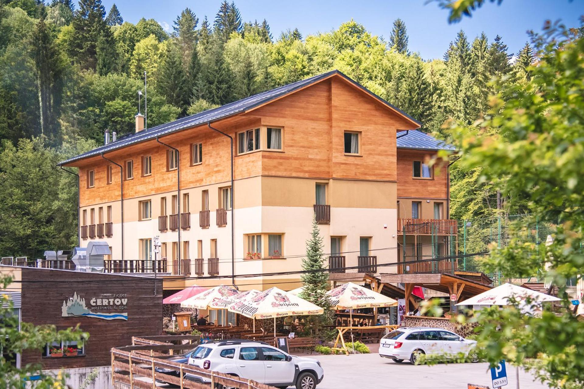 Wellness & Spa Hotel Certov Zewnętrze zdjęcie